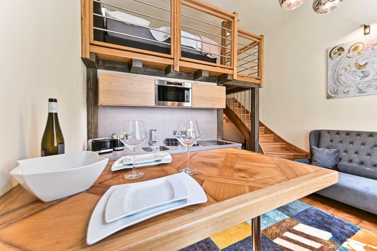 Apartment Nebovidy II - Air Conditioning - Historic City Center براغ المظهر الخارجي الصورة